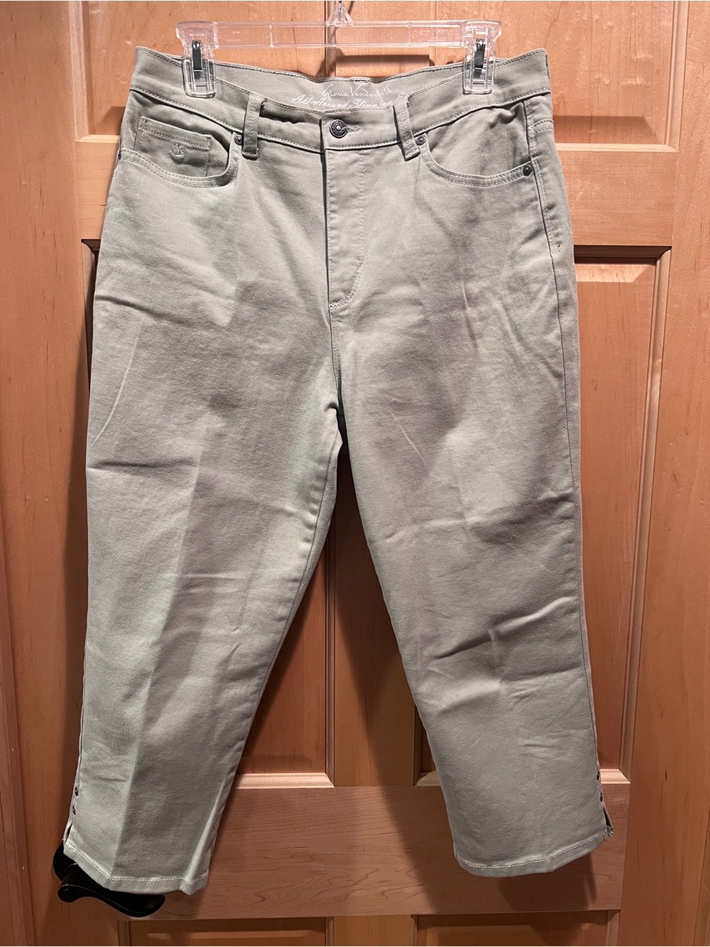 Gloria Vanderbilt Women's Amanda Green High Rise Casual Capri Pant Missy 10